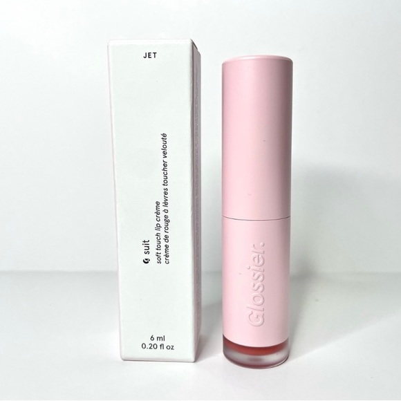 Glossier G Suit Soft Touch Lip Creme Jet - Picture 7 of 12